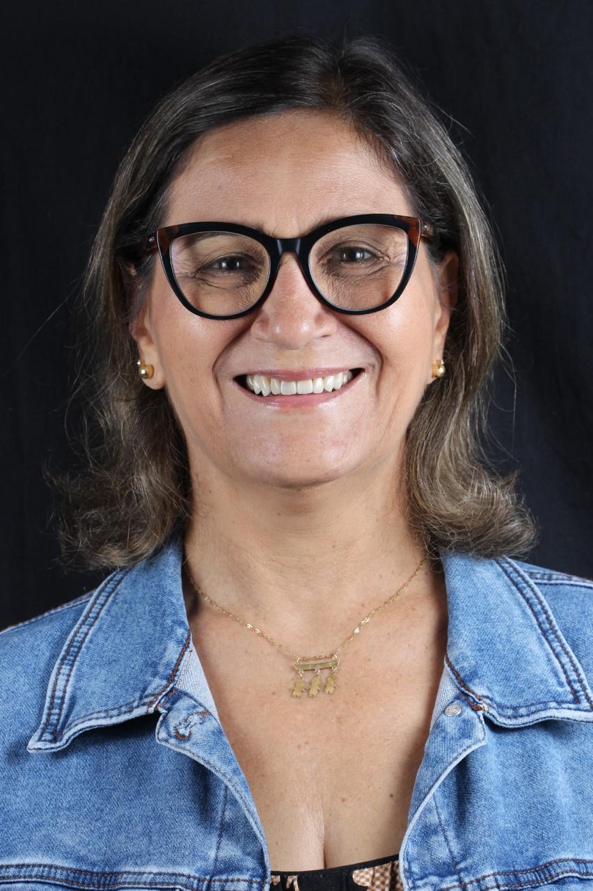 Ivana Maria Queiroz Fernandes