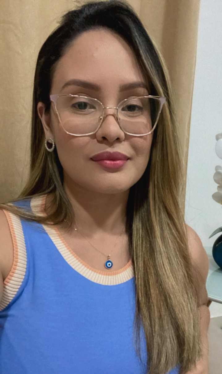 Jacimara Val&Atilde;&copy;rio